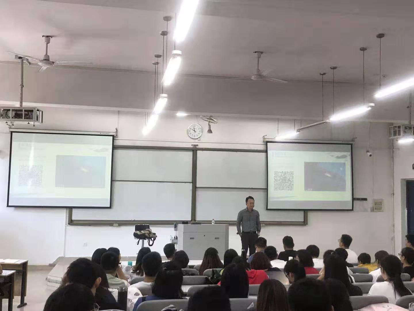 1568259655671070051.jpg 崔玉明老师宣讲照片2.jpg