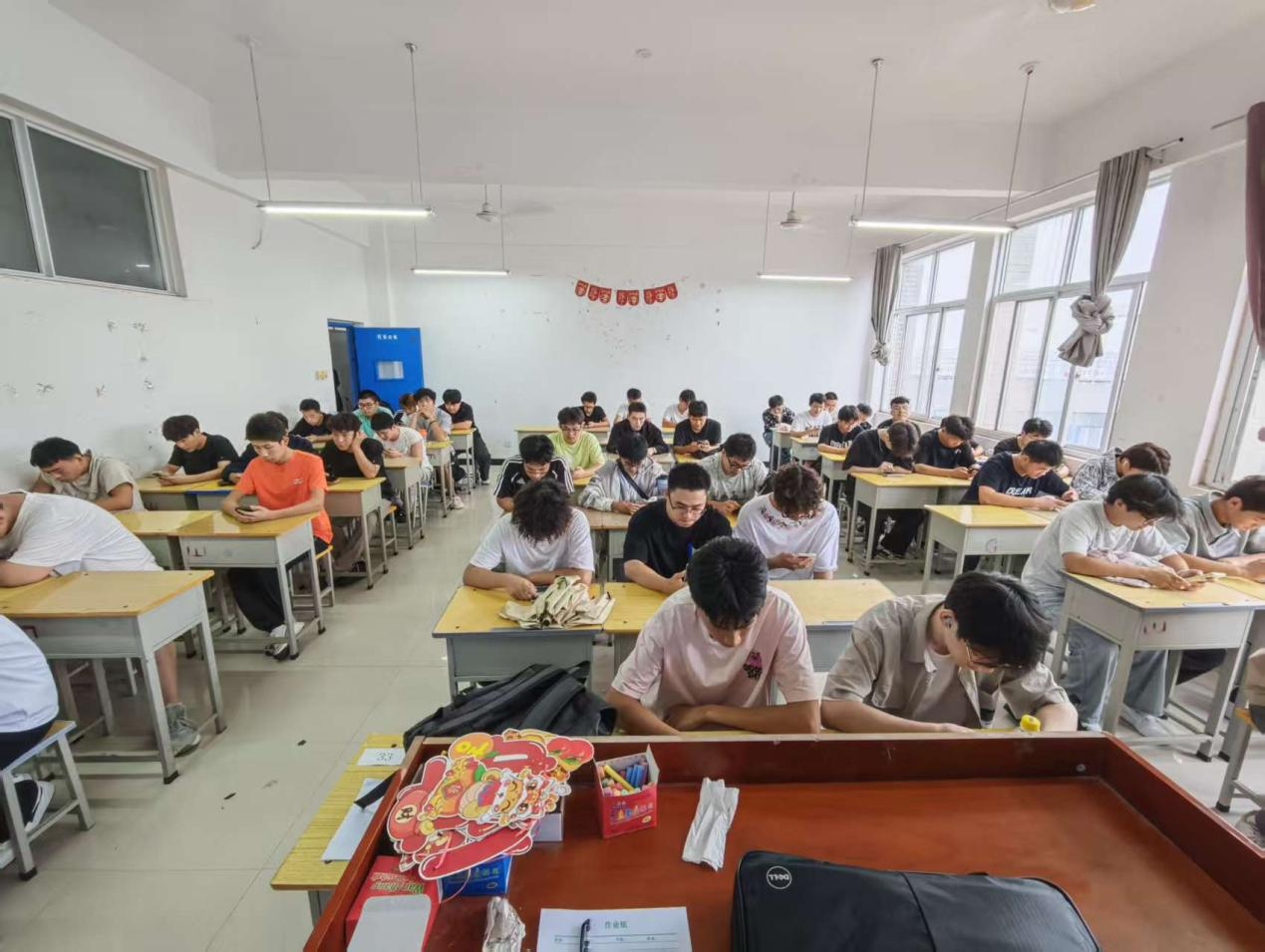 图片5.png 图片5.png